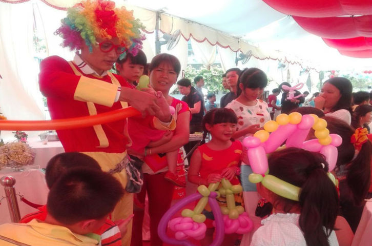 Giá Thuê Chú Hề Vặn Bóng Tại Quận Gò Vấp. Ảnh 4